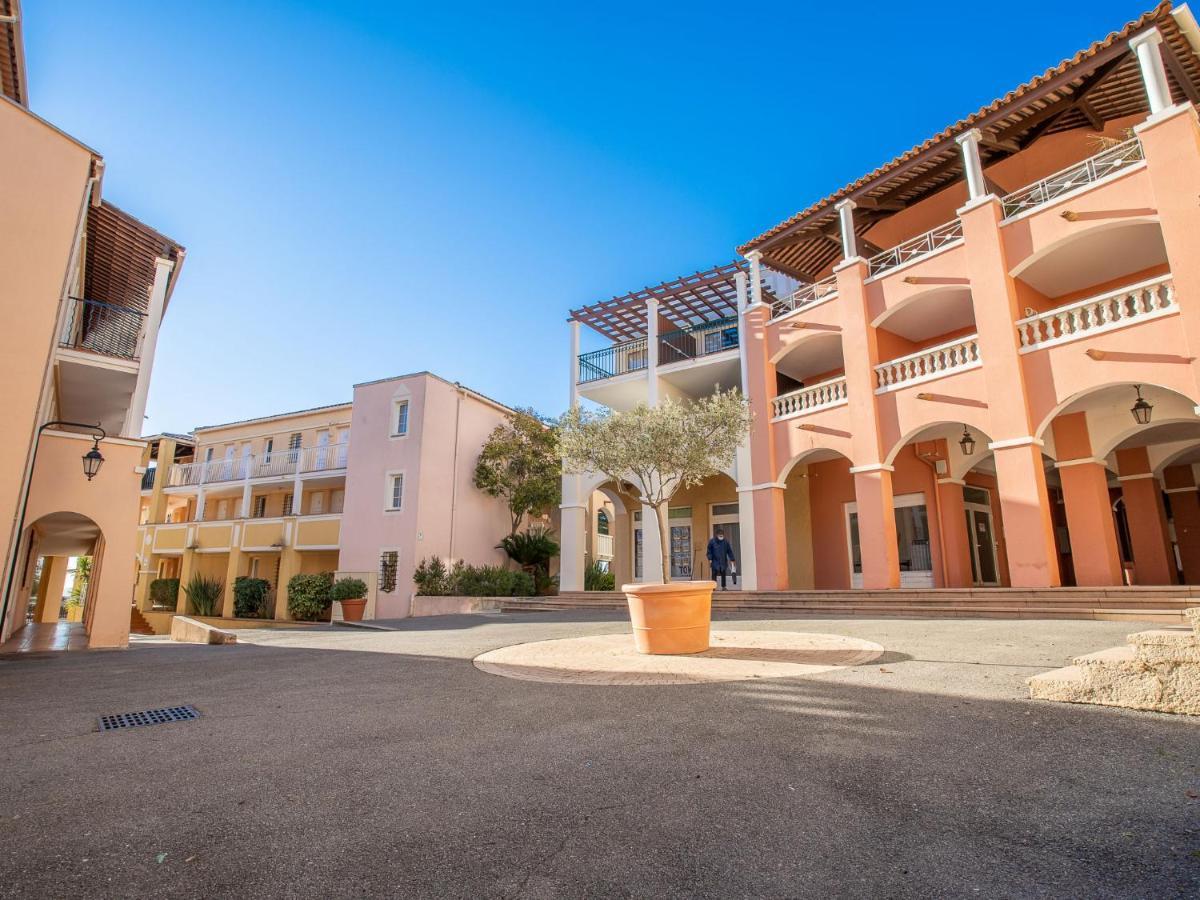 Apartment Village Cap Esterel - L'Esquinade-20 By Interhome Saint-Raphaël Dış mekan fotoğraf