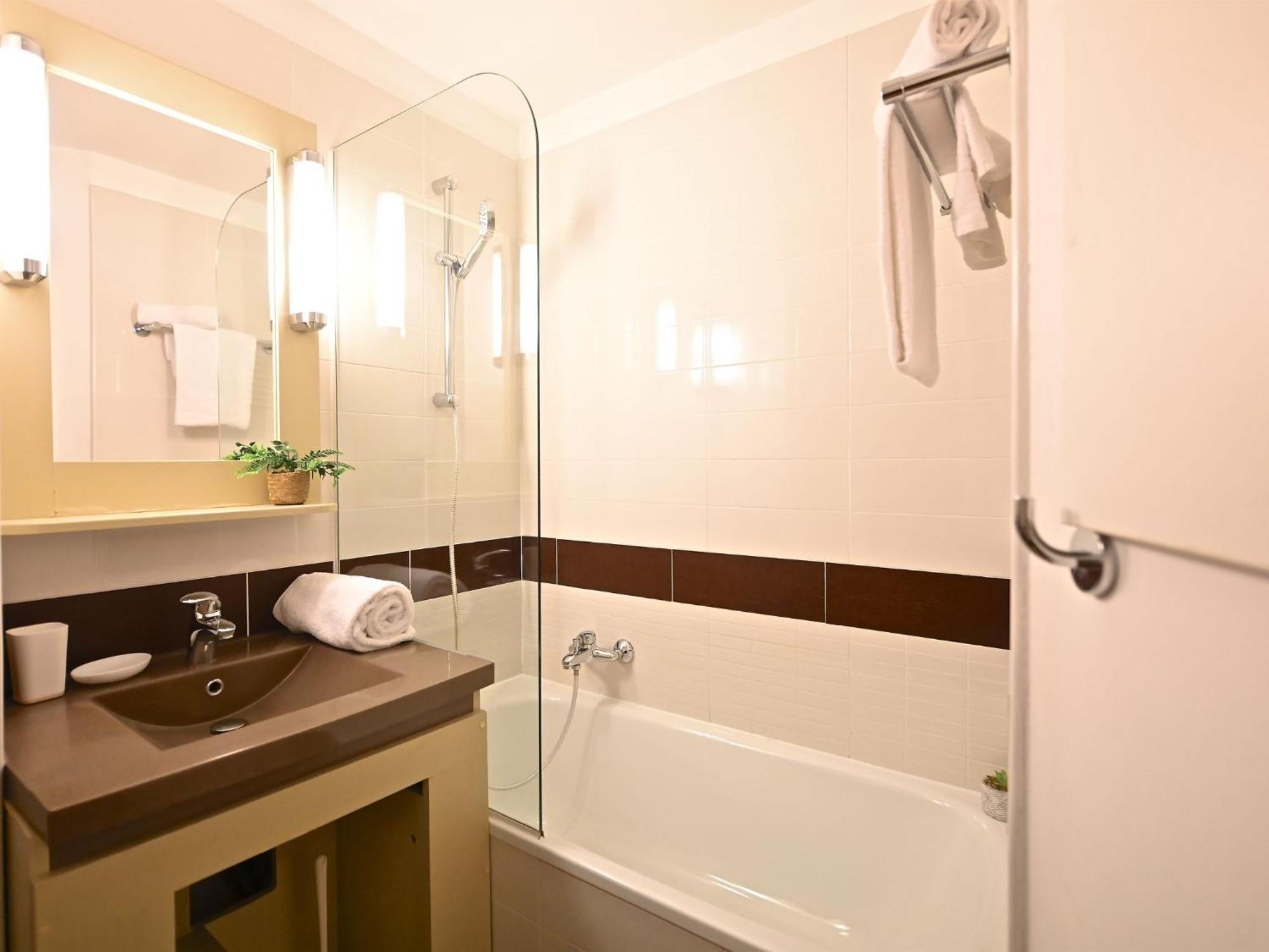 Apartment Village Cap Esterel - L'Esquinade-20 By Interhome Saint-Raphaël Dış mekan fotoğraf