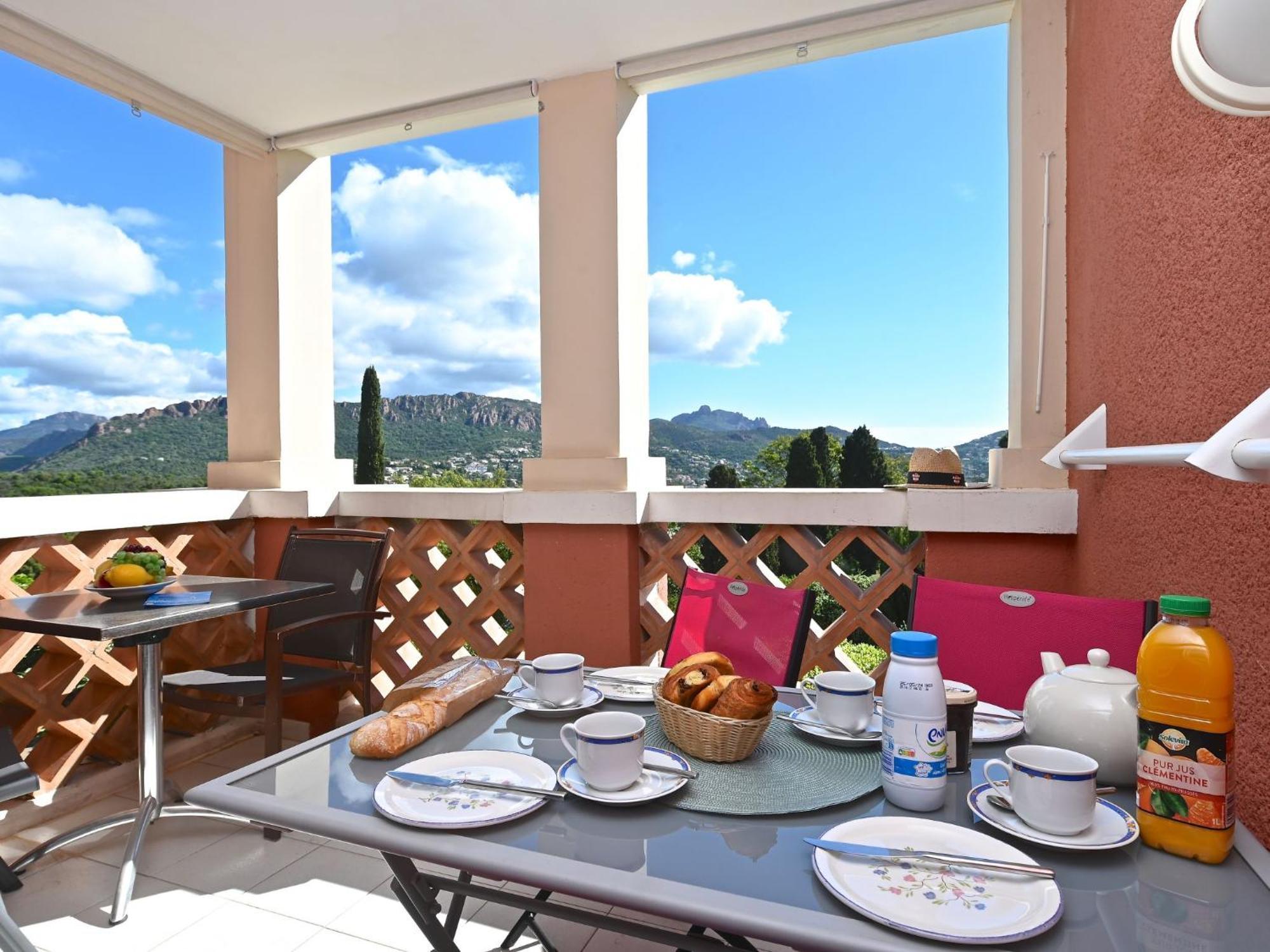 Apartment Village Cap Esterel - L'Esquinade-20 By Interhome Saint-Raphaël Dış mekan fotoğraf