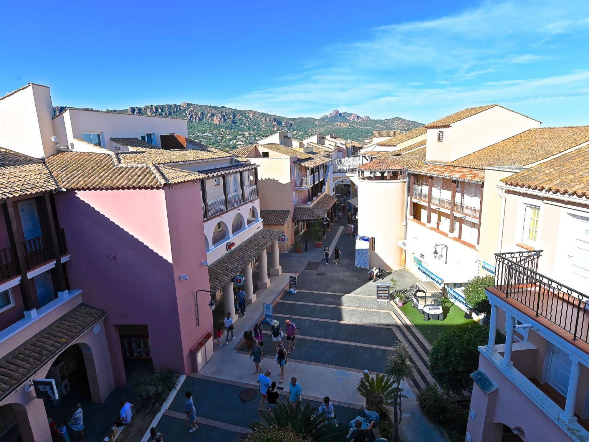 Apartment Village Cap Esterel - L'Esquinade-20 By Interhome Saint-Raphaël Dış mekan fotoğraf