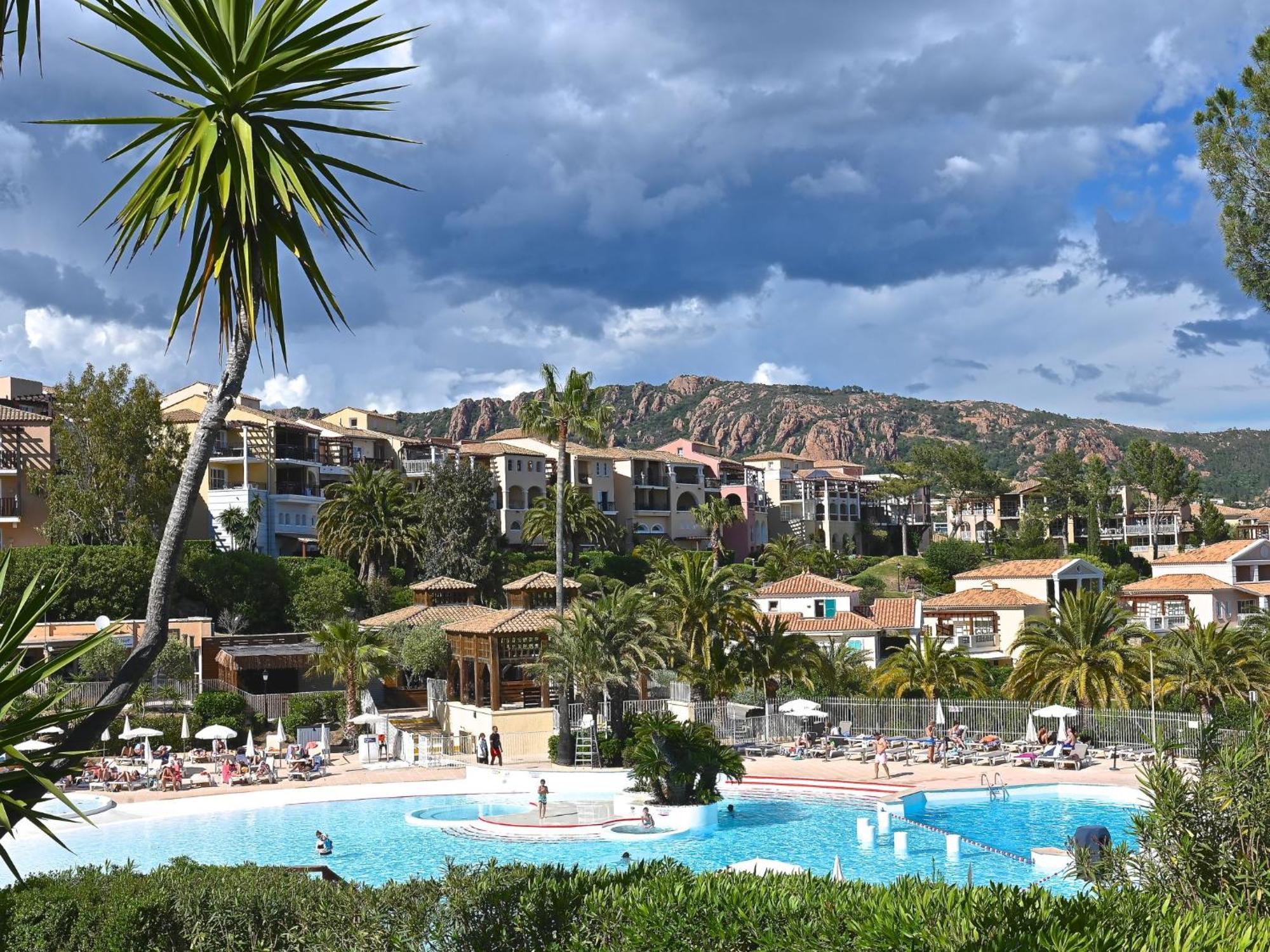 Apartment Village Cap Esterel - L'Esquinade-20 By Interhome Saint-Raphaël Dış mekan fotoğraf